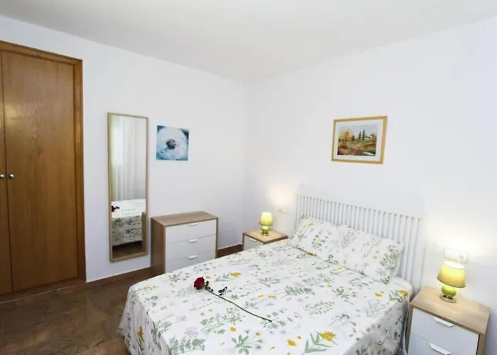 דירה White 100m Playa, Wifi, Pool 6pax